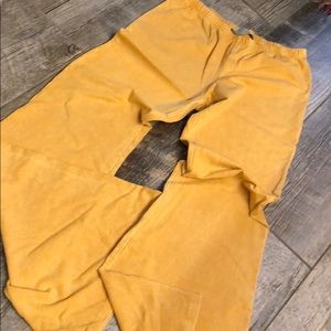 Mustard bell bottom pants size M
